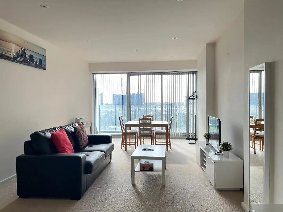 Tasha'S Apartments On Morphett Adelaide Australia