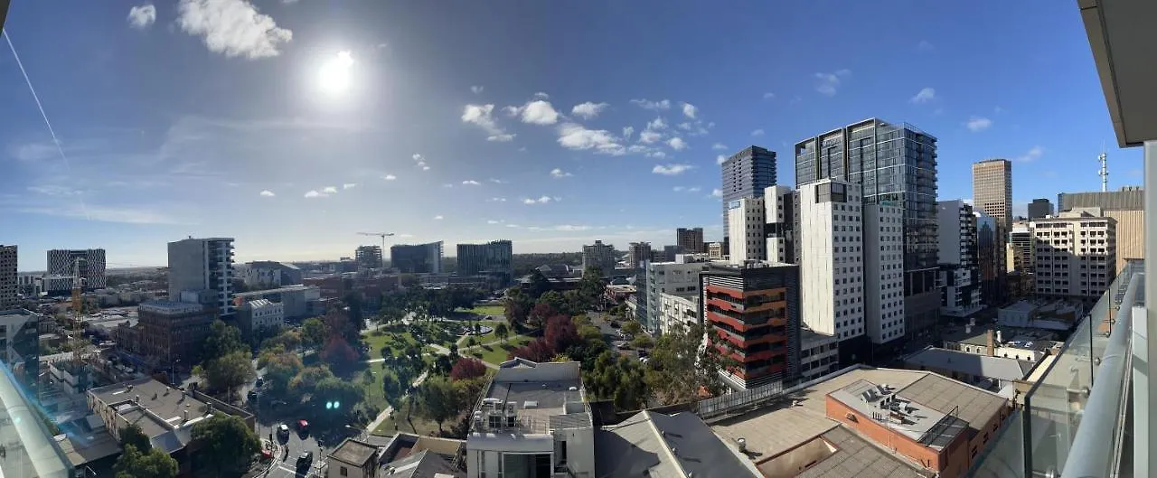 Tasha'S Apartments On Morphett Adelaide Australia