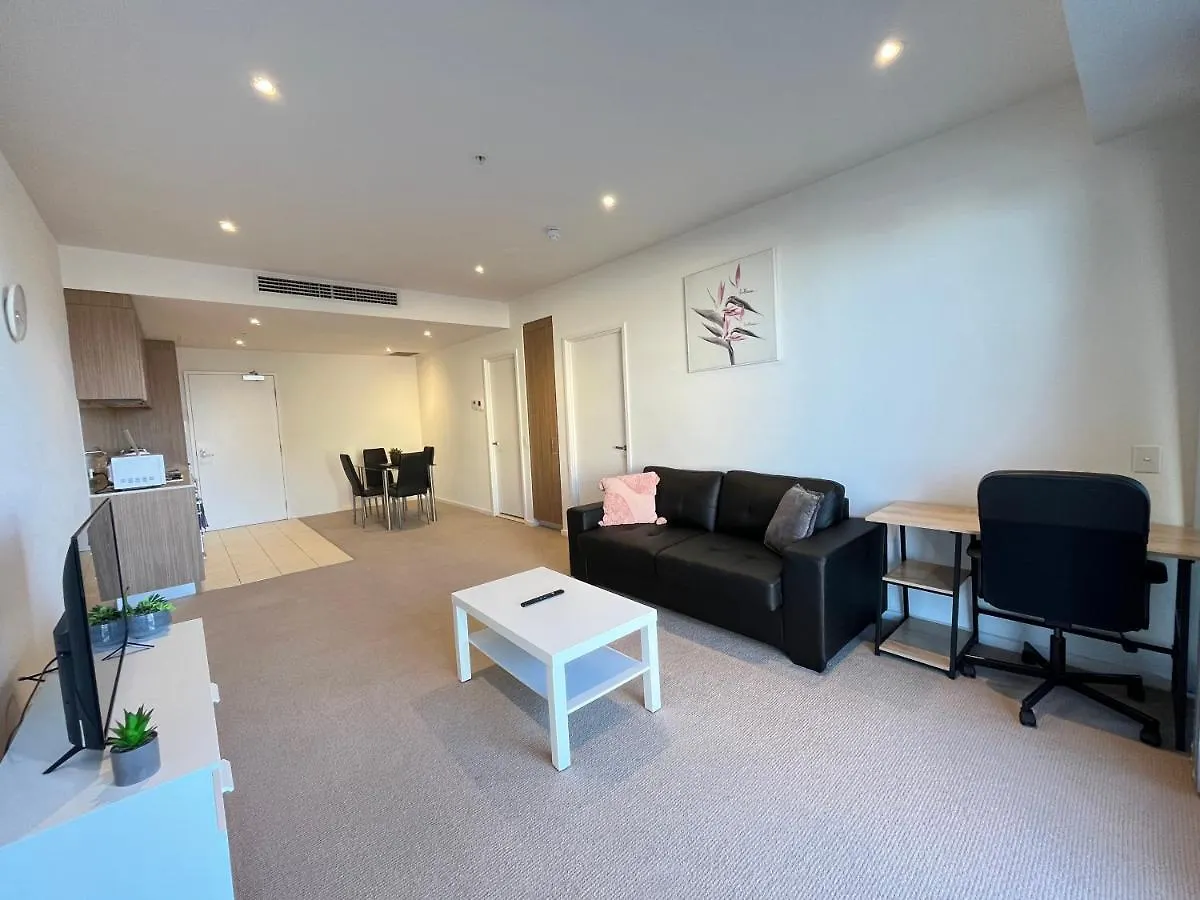 Tasha'S Apartments On Morphett Adelaide