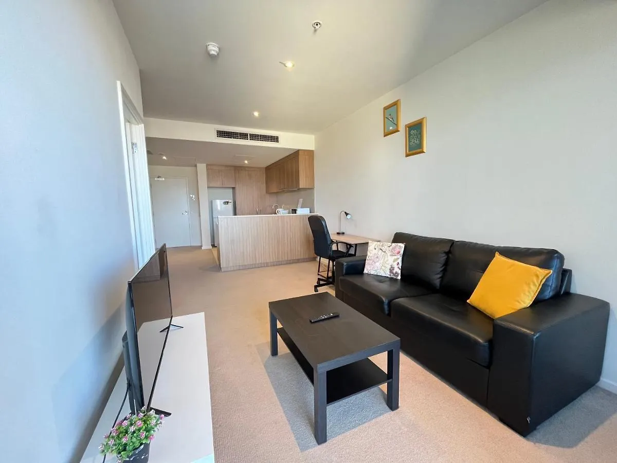 Tasha'S Apartments On Morphett Adelaide Australia