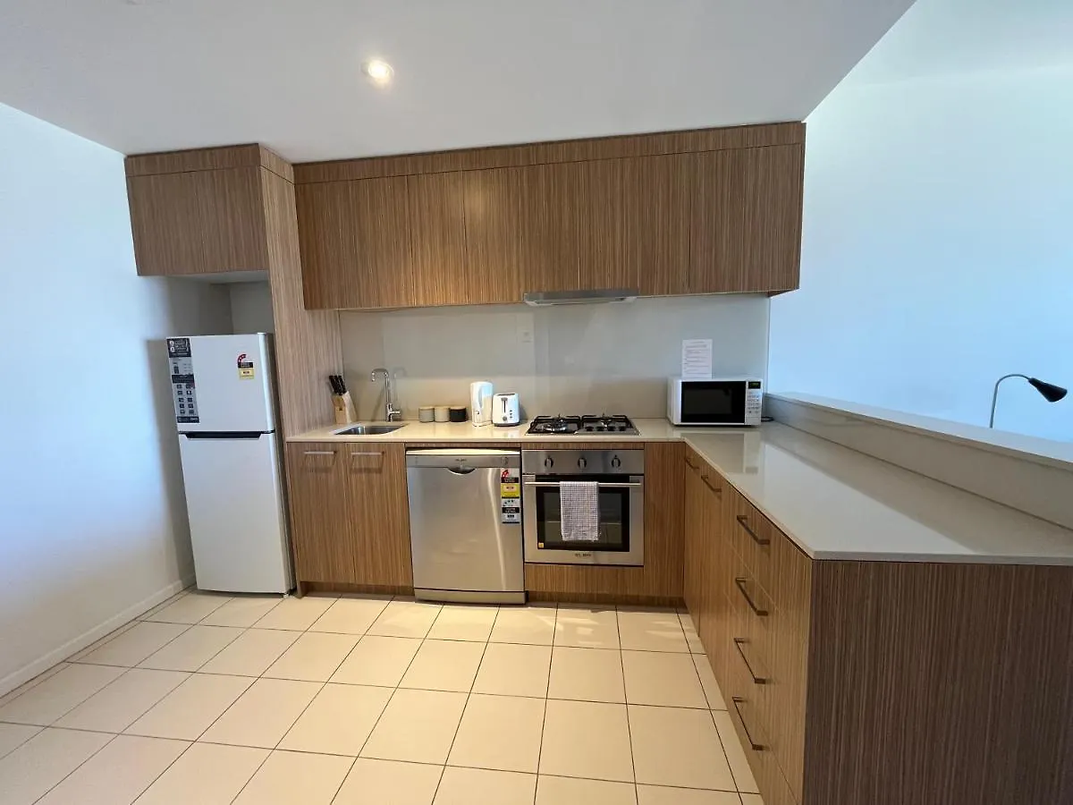 Tasha'S Apartments On Morphett Adelaide