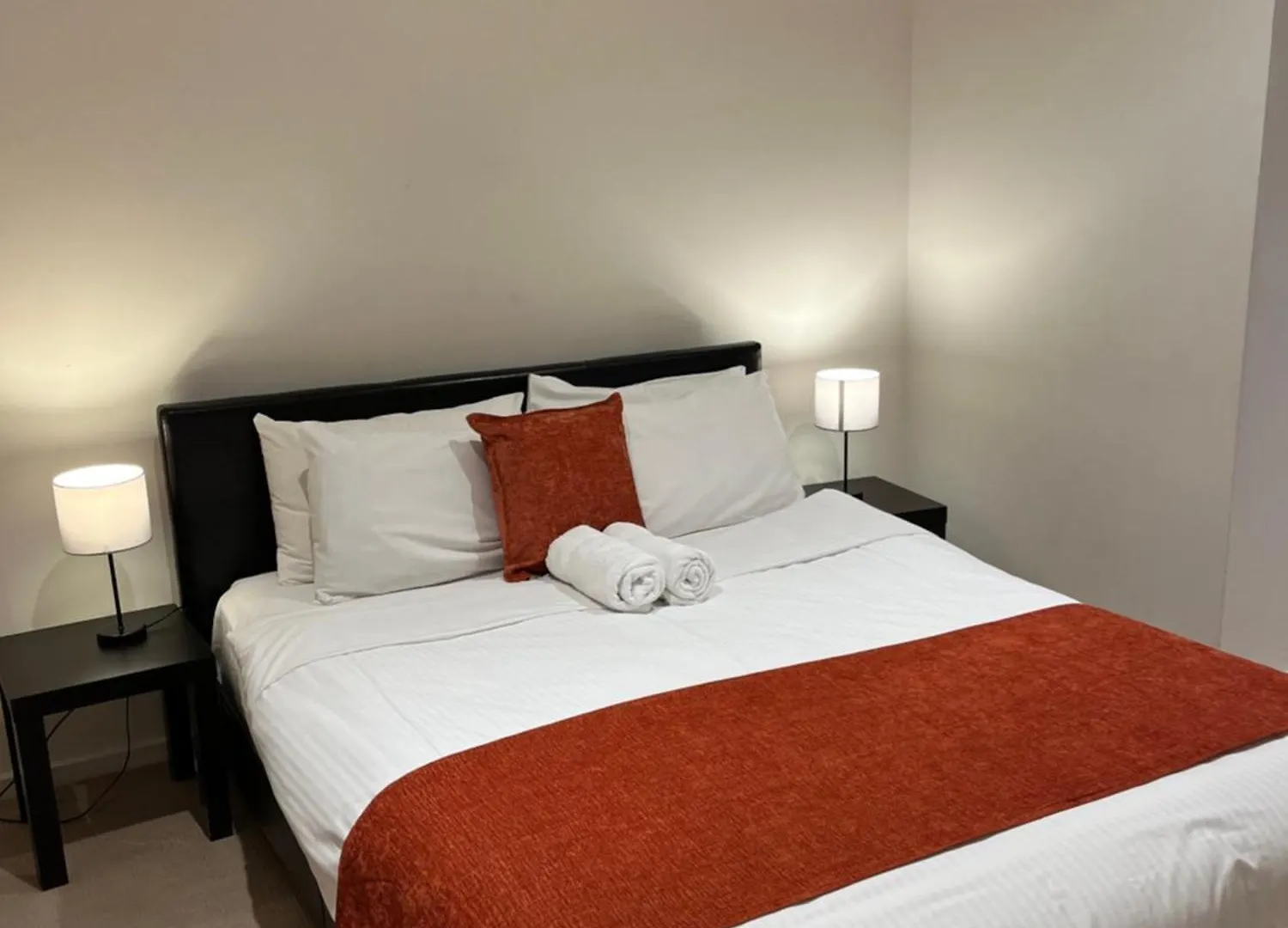 Tasha'S Apartments On Morphett Adelaide